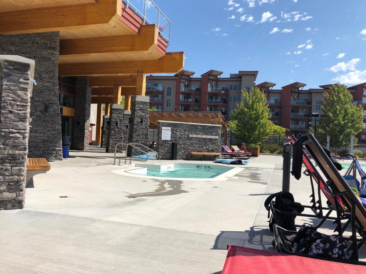 Stay In The Okanagan - Copper Sky, West Kelowna Bagian luar foto