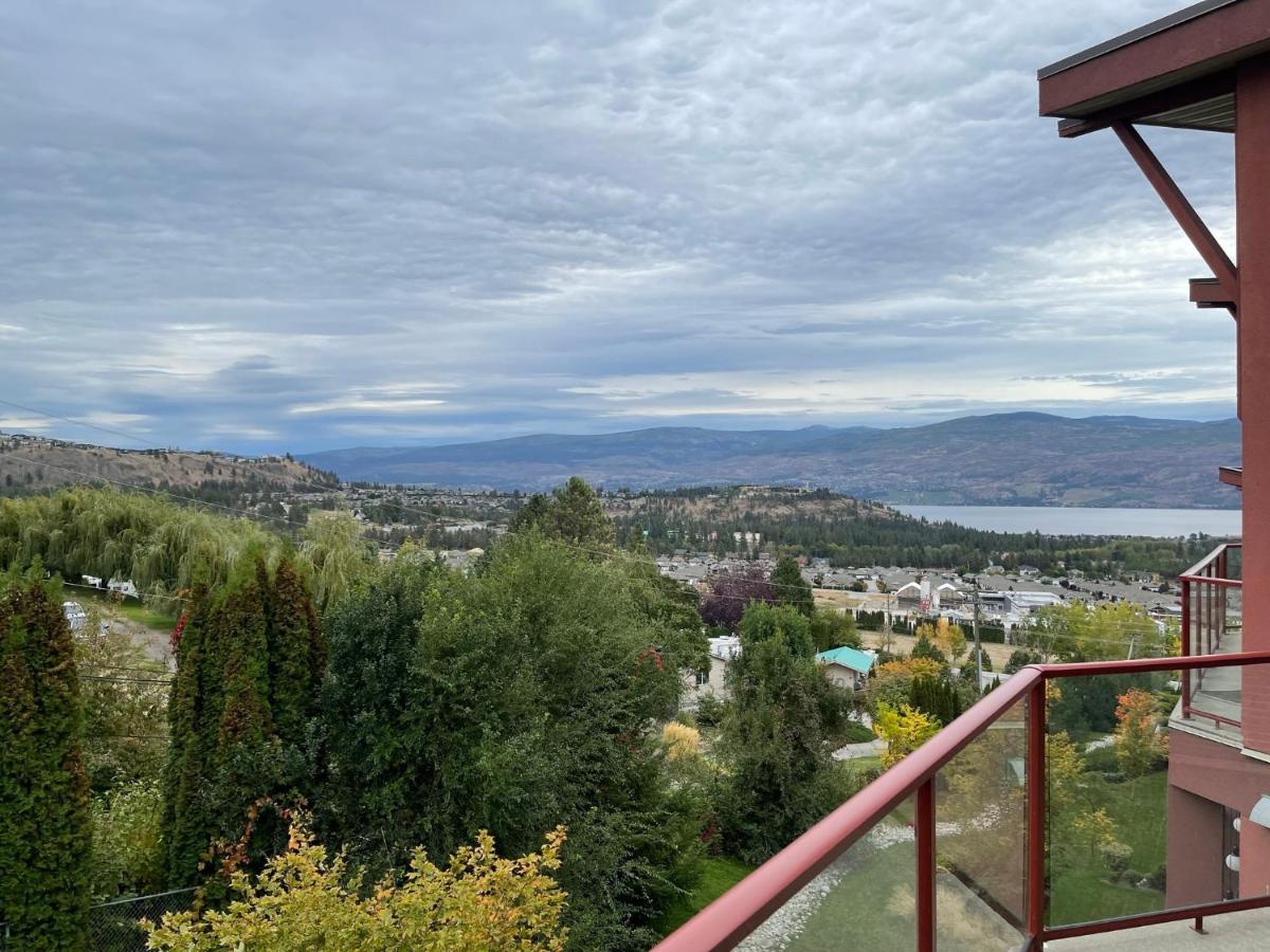 Stay In The Okanagan - Copper Sky, West Kelowna Bagian luar foto