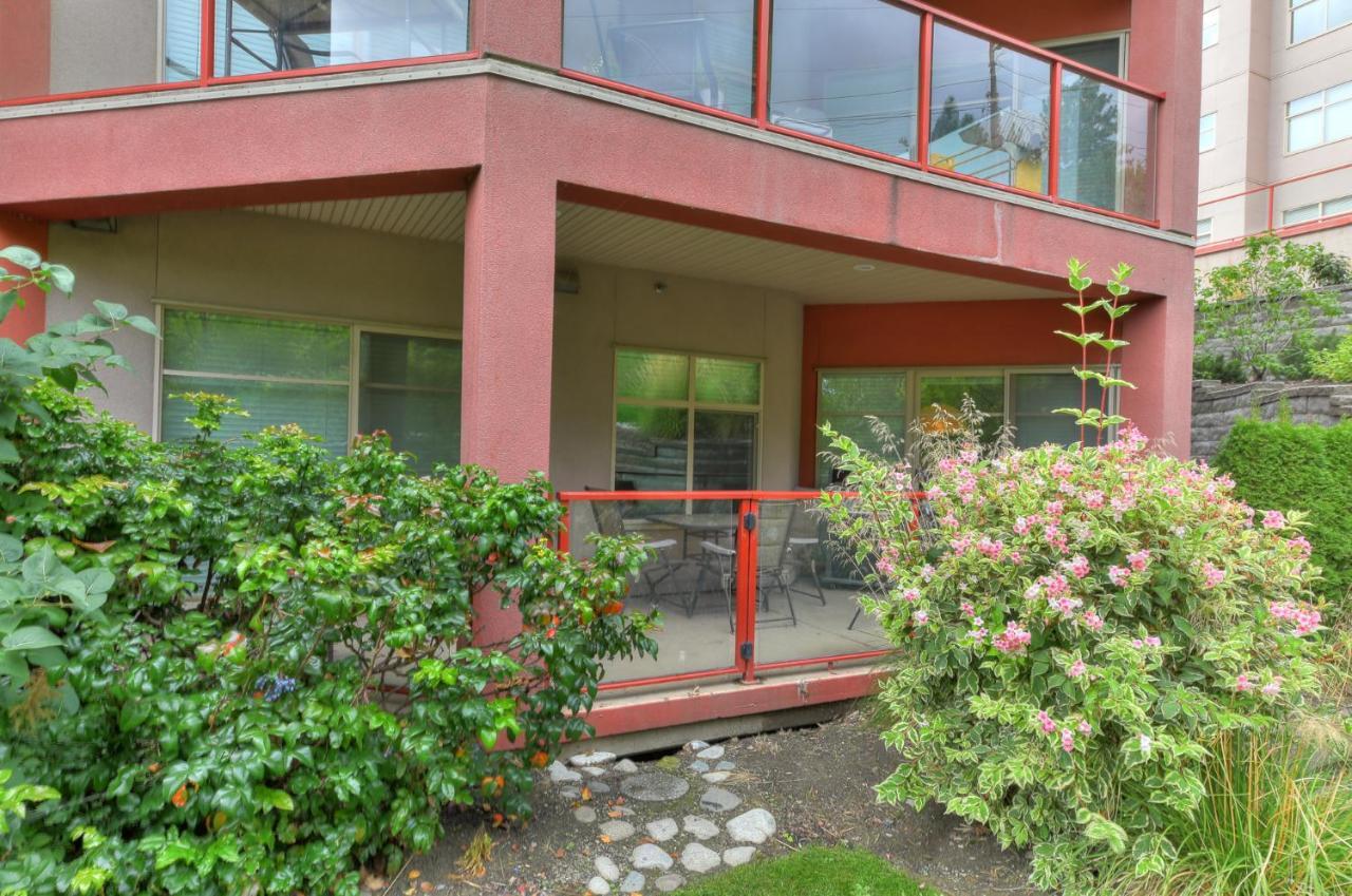Stay In The Okanagan - Copper Sky, West Kelowna Bagian luar foto