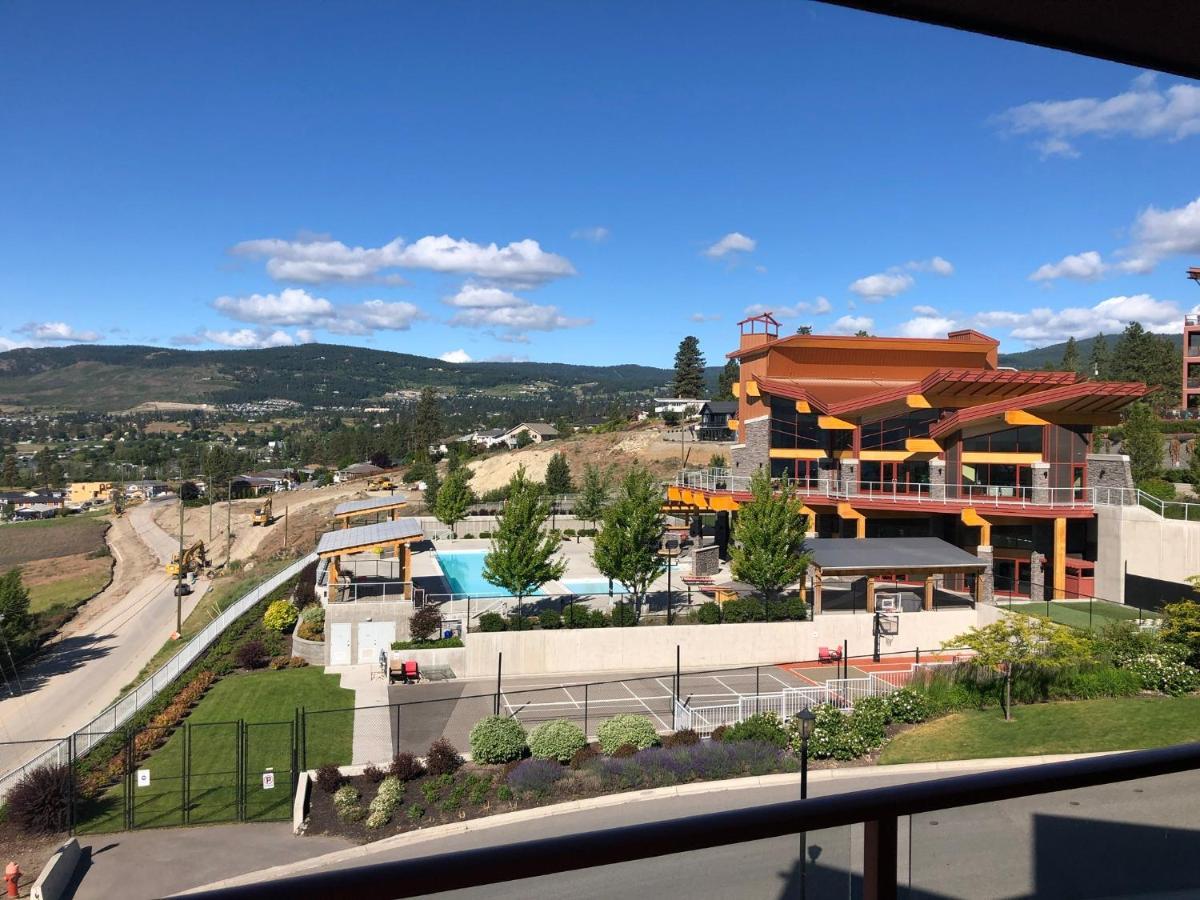 Stay In The Okanagan - Copper Sky, West Kelowna Bagian luar foto
