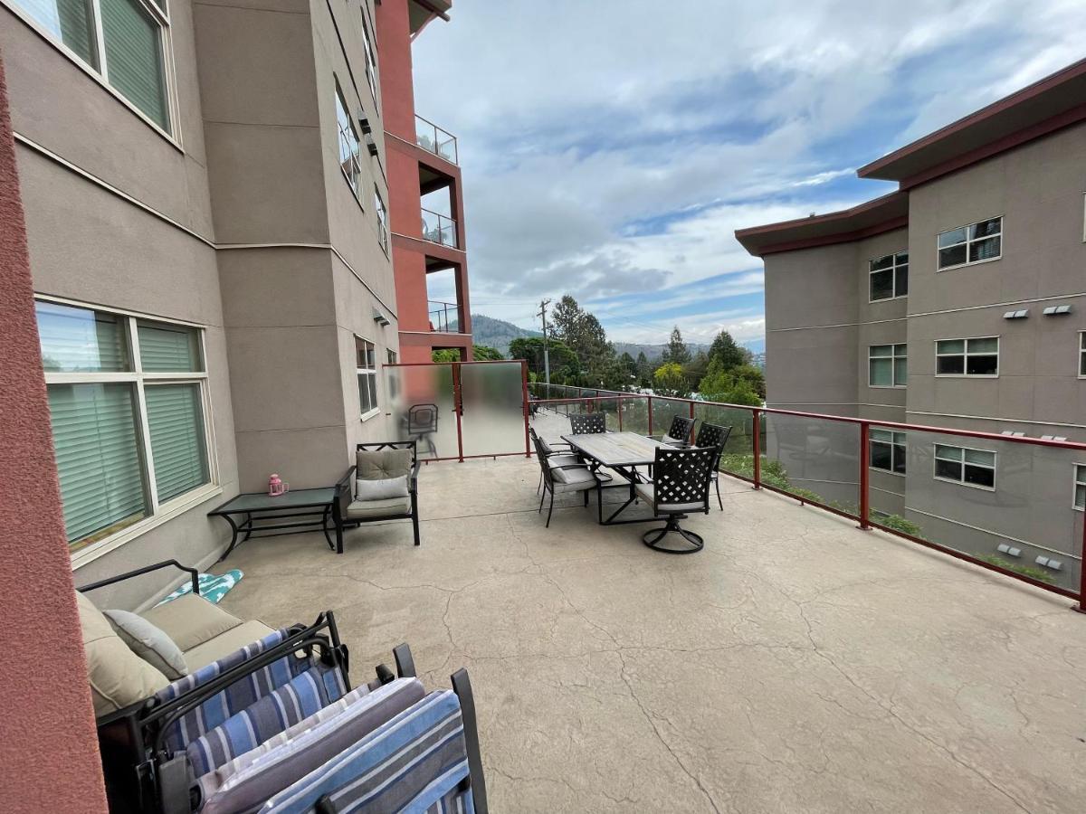 Stay In The Okanagan - Copper Sky, West Kelowna Bagian luar foto